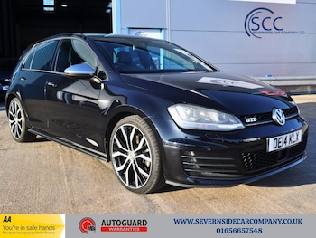 Volkswagen - Golf