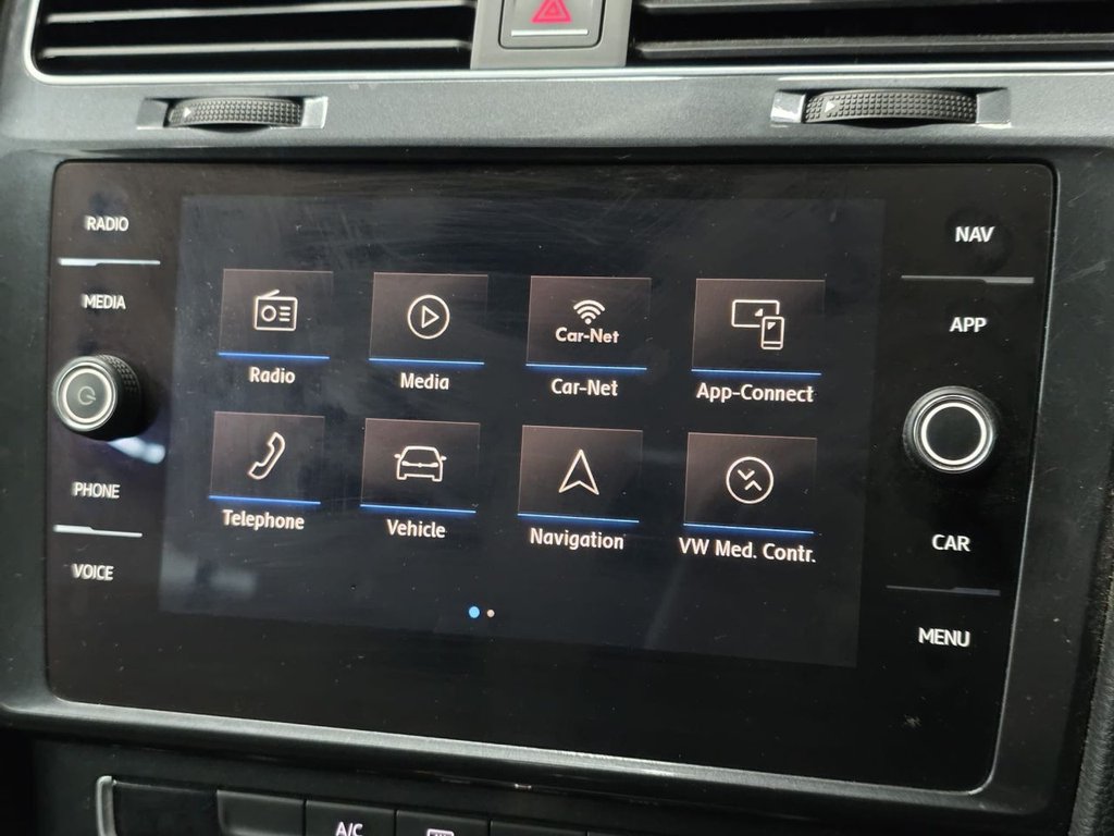 Used Volkswagen Golf 2017 for sale - 76665536: Photo 39