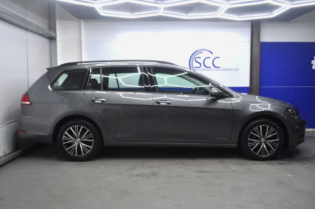 Used Volkswagen Golf 2017 for sale - 76665536: Photo 8