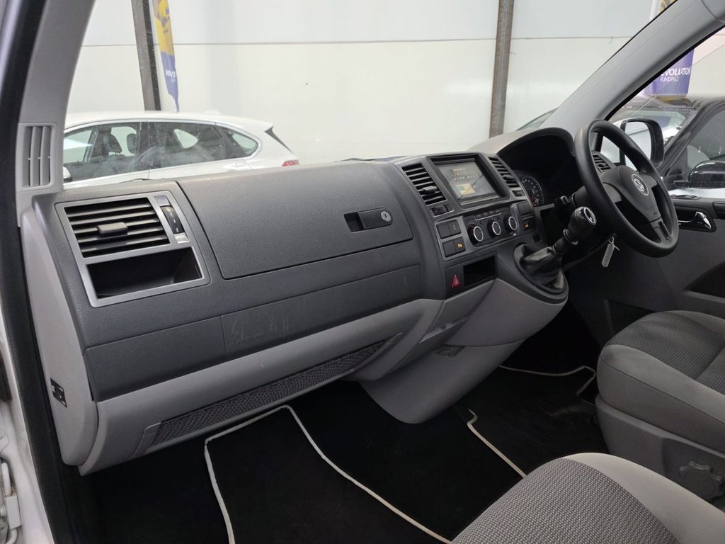 Used Volkswagen Transporter Shuttle 2013 for sale - 78181515: Photo 16