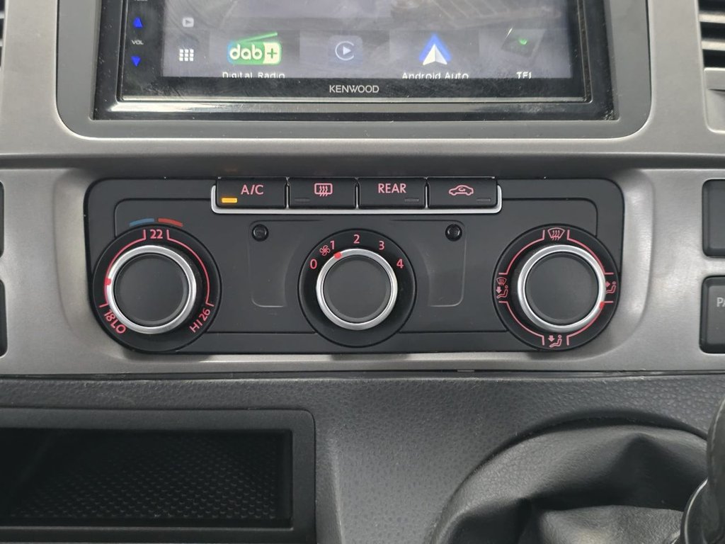 Used Volkswagen Transporter Shuttle 2013 for sale - 78181515: Photo 22