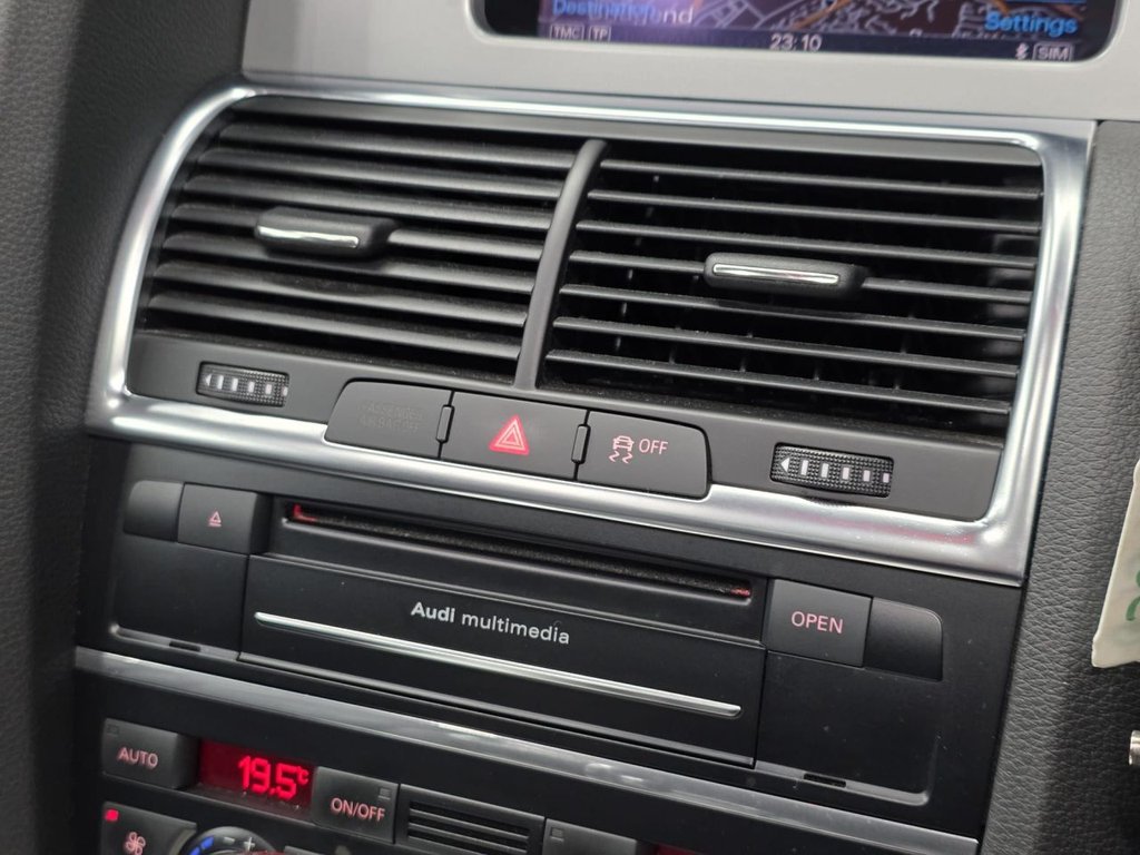 Used Audi Q7 2013 for sale - 77477383: Photo 41