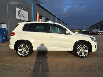 Used Volkswagen Tiguan 2015 for sale - 76229118: Photo