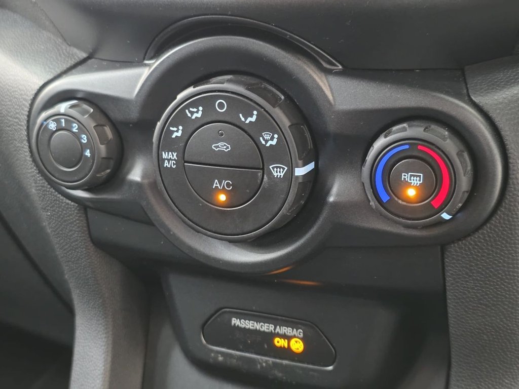 Used Ford Ecosport 2017 for sale - 77937060: Photo 30