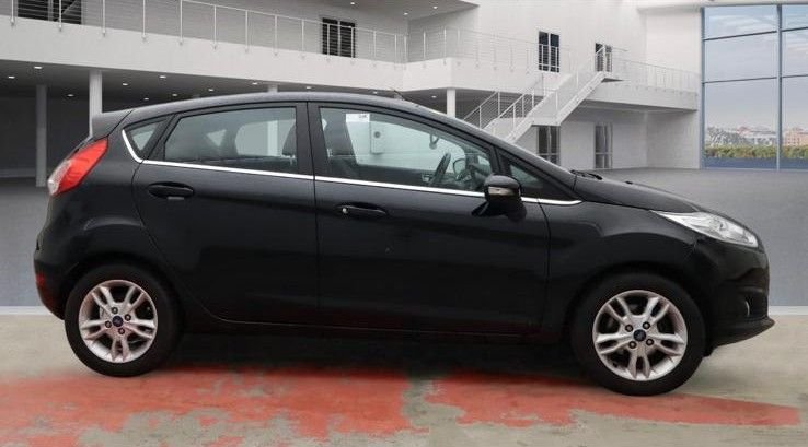 Used Ford Fiesta 2016 for sale - 77703681: Photo 2
