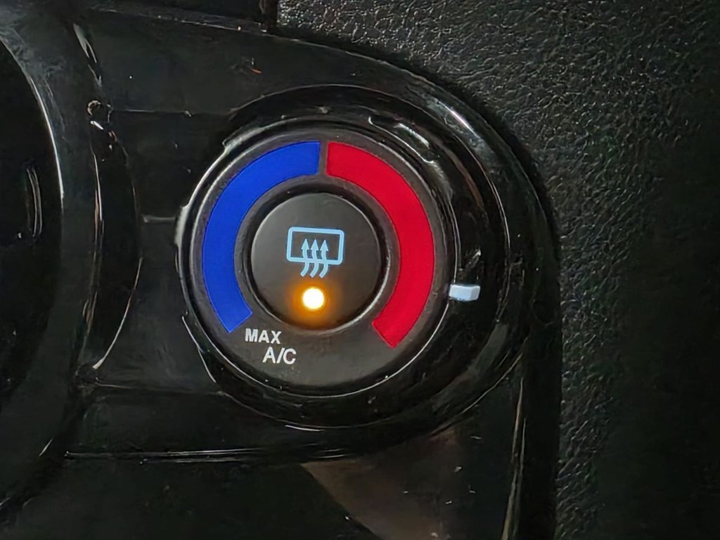 Used Ford Fiesta 2013 for sale - 77609128: Photo 31