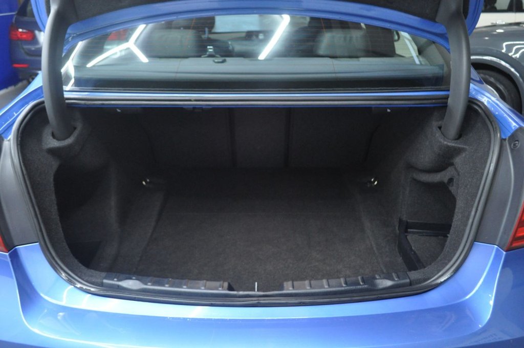 Used BMW 3 Series 2015 for sale - 77301938: Photo 6