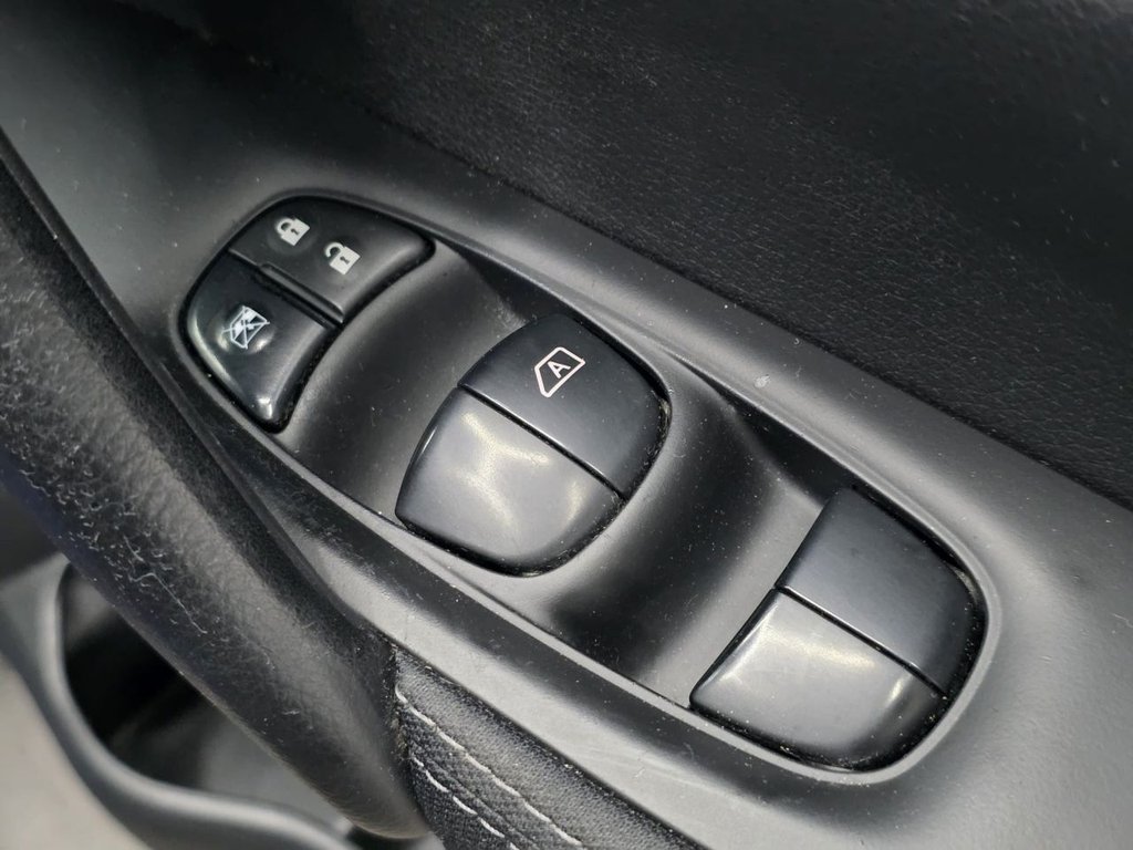 Used Nissan Qashqai 2015 for sale - 78200096: Photo 46