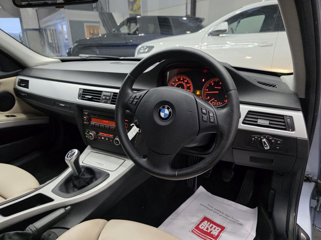 Used BMW 3 Series 2009 for sale - 77557637: Photo 12
