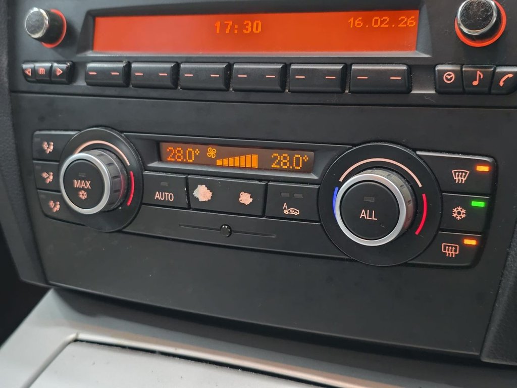 Used BMW 3 Series 2009 for sale - 77557637: Photo 30