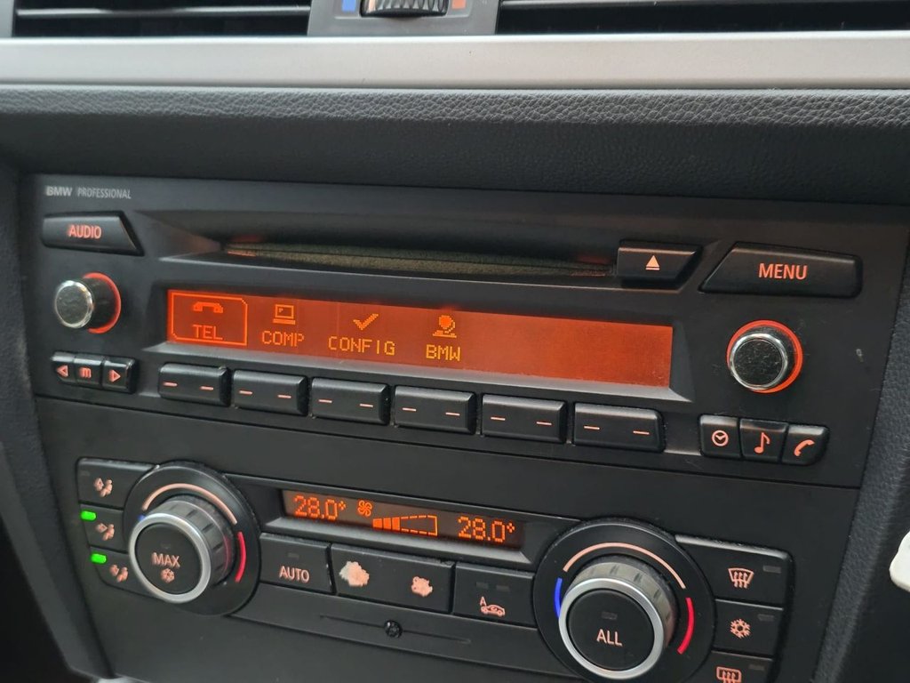 Used BMW 3 Series 2009 for sale - 77557637: Photo 32