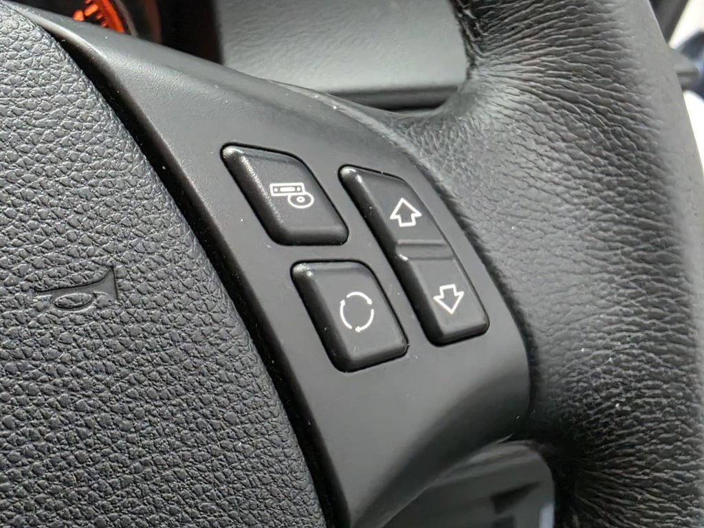 Used BMW 3 Series 2009 for sale - 77557637: Photo 39