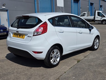 Used Ford Fiesta 2016 for sale - 79538706: Photo