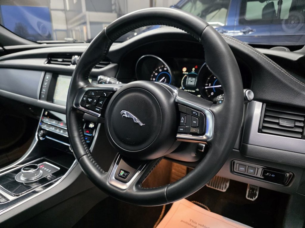Used Jaguar XF 2016 for sale - 77451658: Photo 29