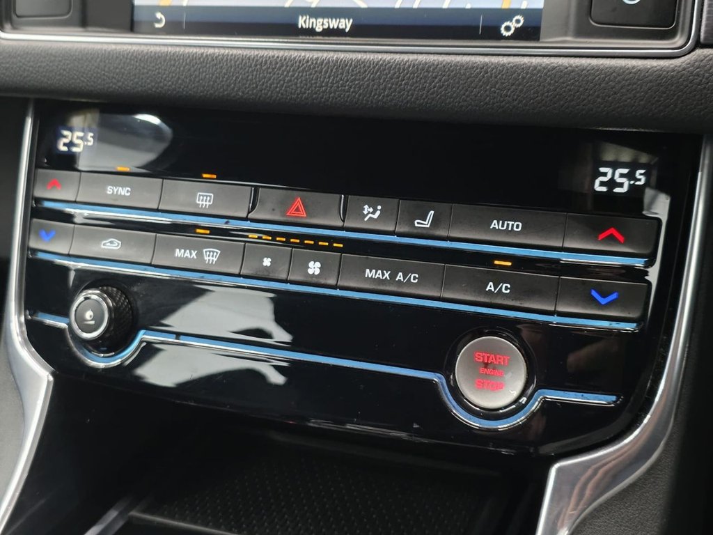 Used Jaguar XF 2016 for sale - 77451658: Photo 32