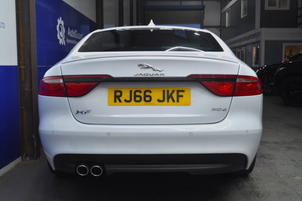 Used Jaguar XF 2016 for sale - 77451658: Photo 5