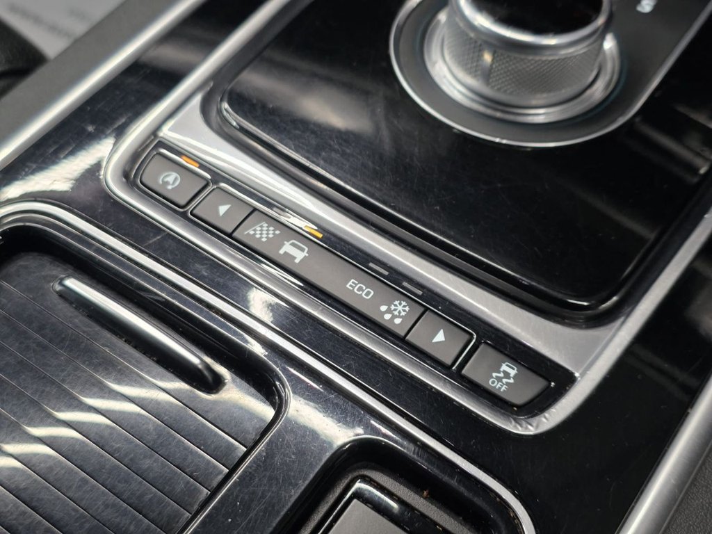 Used Jaguar XF 2016 for sale - 77451658: Photo 50