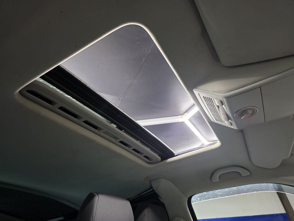 Used Volkswagen Transporter 2014 for sale - 78030018: Photo 38