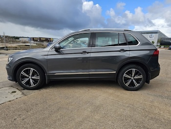 Used Volkswagen Tiguan 2018 for sale - 75937590: Photo