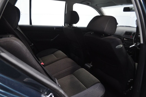 Used Volkswagen Golf 2002 for sale - 76323233: Photo 14