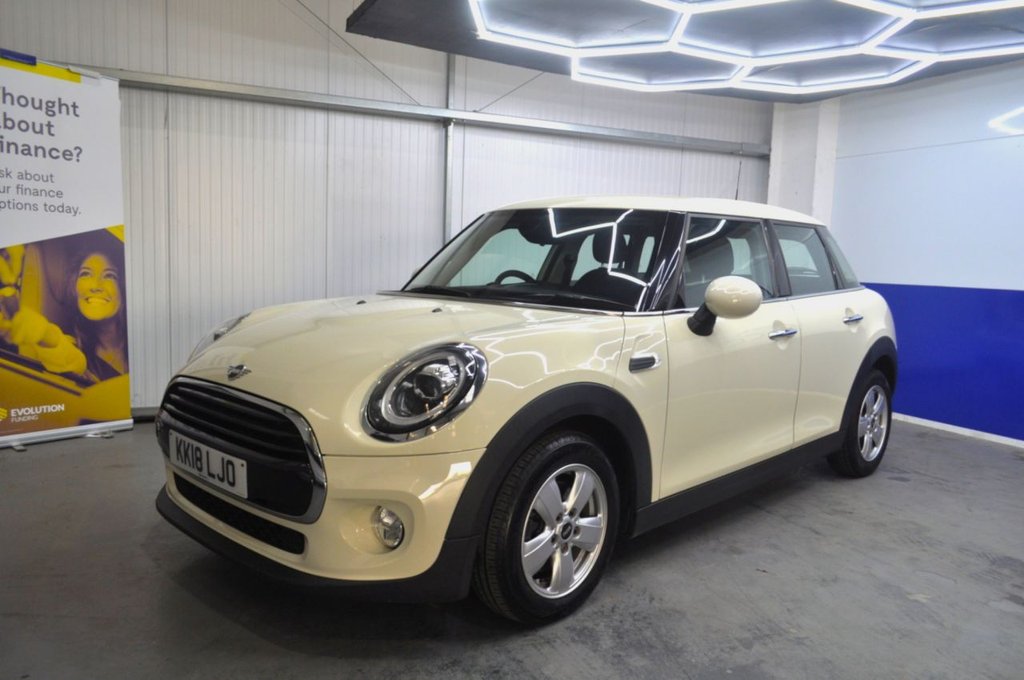 Used MINI Hatch 2018 for sale - 77199939: Photo 10