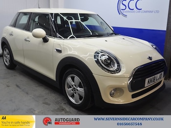 Used MINI Hatch 2018 for sale - 77199939: Photo