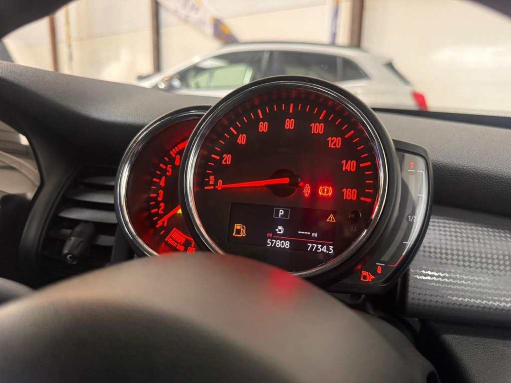 Used MINI Hatch 2018 for sale - 77199939: Photo 32