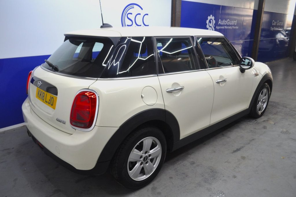 Used MINI Hatch 2018 for sale - 77199939: Photo 4
