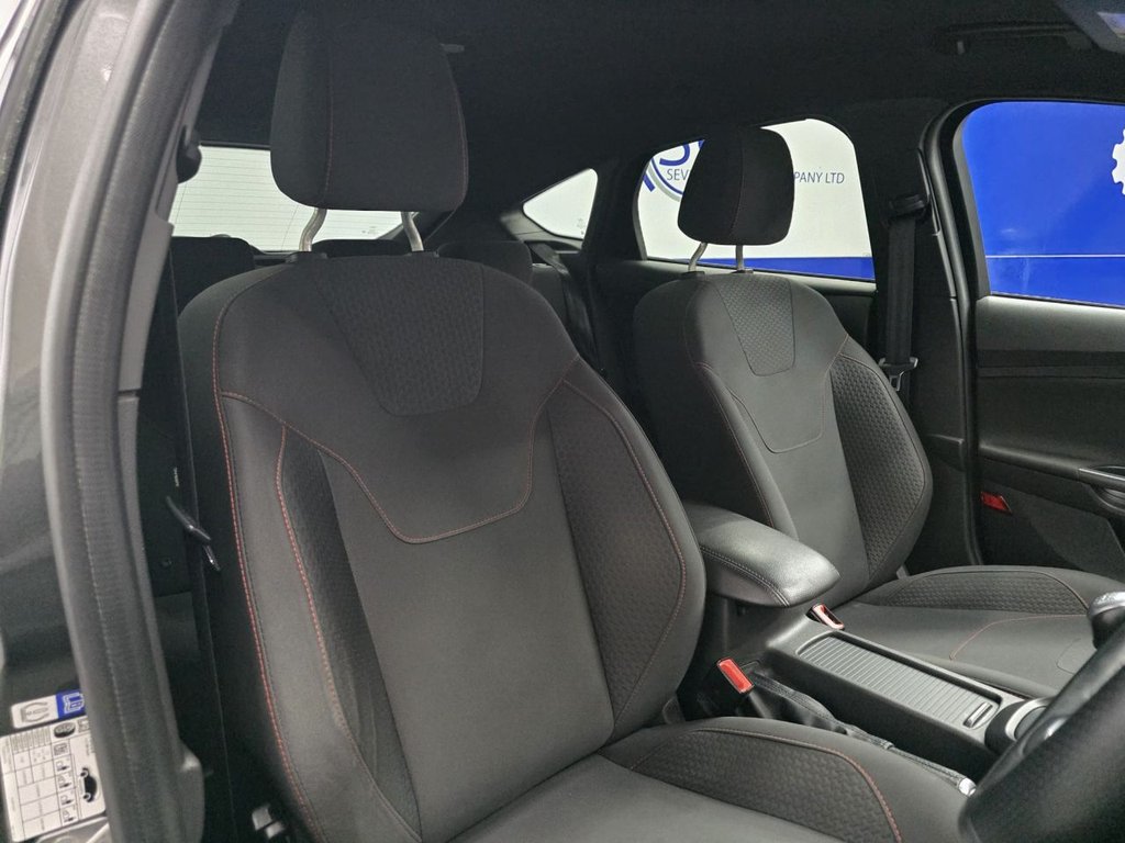 Used Ford Focus 2018 for sale - 77369136: Photo 16