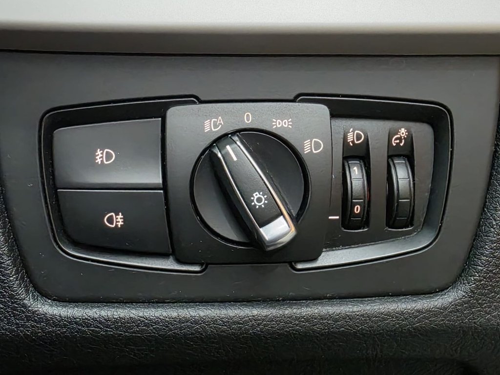 Used BMW 3 Series 2013 for sale - 76840928: Photo 50