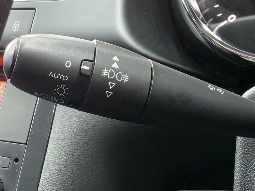 Used Peugeot 3008 2013 for sale - 77383869: Photo 37