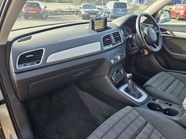 Used Audi Q3 2015 for sale - 76068498: Photo 17