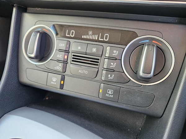 Used Audi Q3 2015 for sale - 76068498: Photo 25