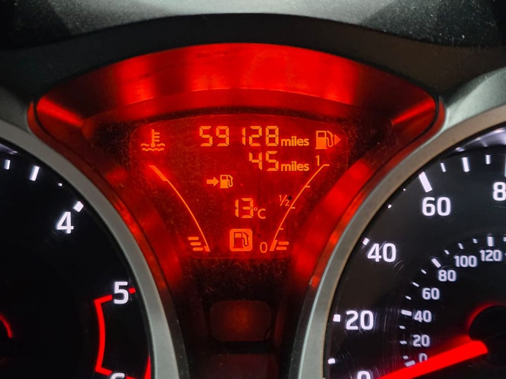 Used Nissan Juke 2016 for sale - 76768109: Photo 23