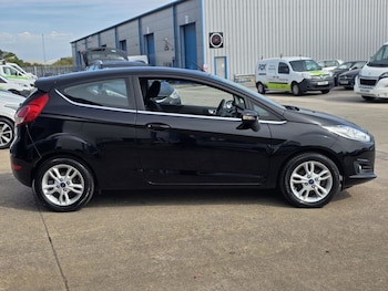 Used Ford Fiesta 2016 for sale - 79530355: Photo