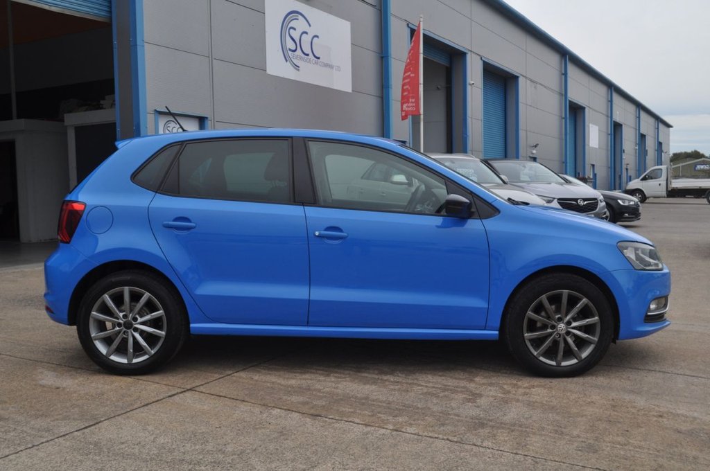 Used Volkswagen Polo 2015 for sale - 76147325: Photo 3