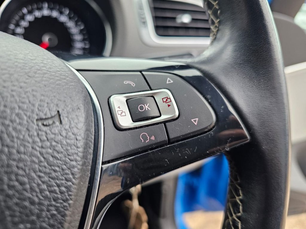 Used Volkswagen Polo 2015 for sale - 76147325: Photo 30
