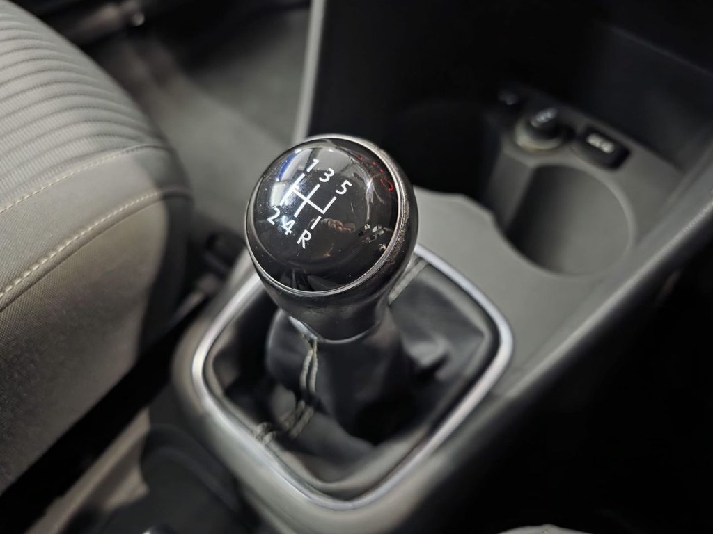 Used Volkswagen Polo 2015 for sale - 76147325: Photo 35