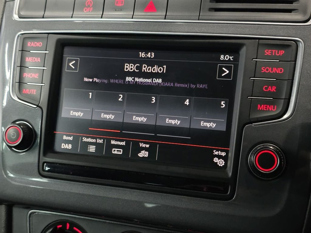 Used Volkswagen Polo 2015 for sale - 76147325: Photo 39