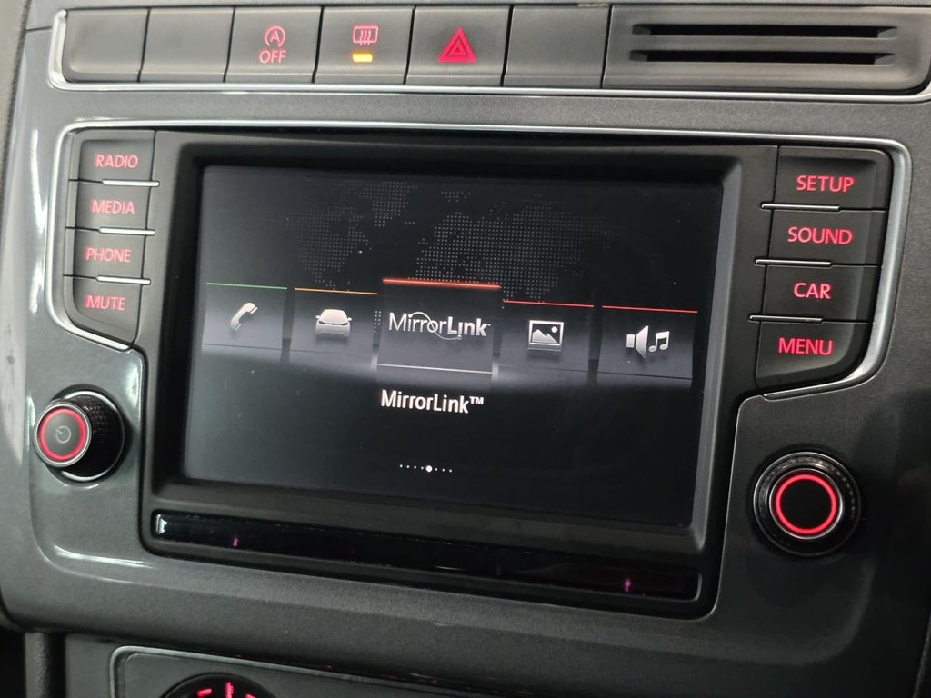 Used Volkswagen Polo 2015 for sale - 76147325: Photo 45