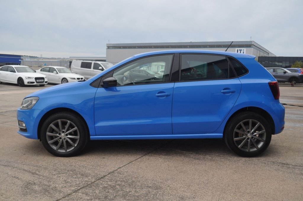 Used Volkswagen Polo 2015 for sale - 76147325: Photo 8