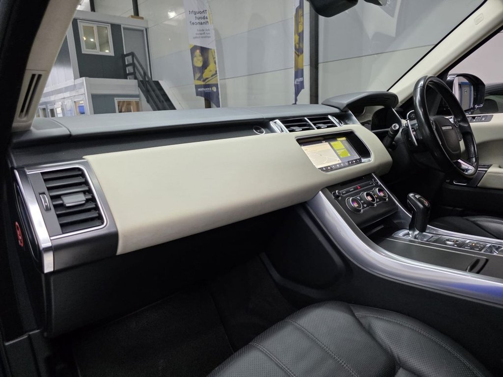 Used Land Rover Range Rover Sport 2017 for sale - 77275779: Photo 29