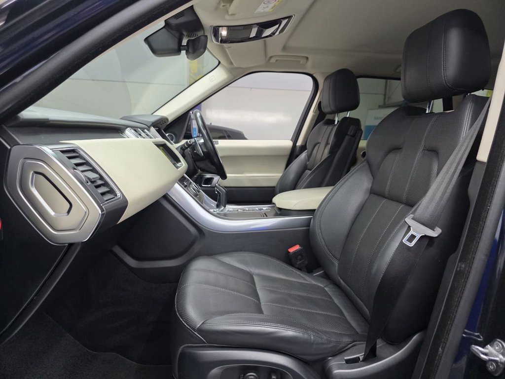 Used Land Rover Range Rover Sport 2017 for sale - 77275779: Photo 30