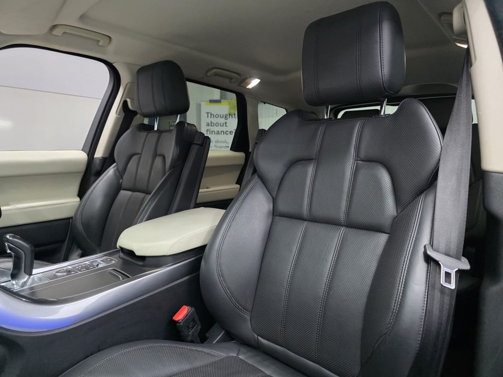 Used Land Rover Range Rover Sport 2017 for sale - 77275779: Photo 31