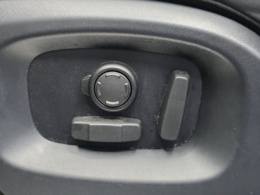 Used Land Rover Range Rover Sport 2017 for sale - 77275779: Photo 32