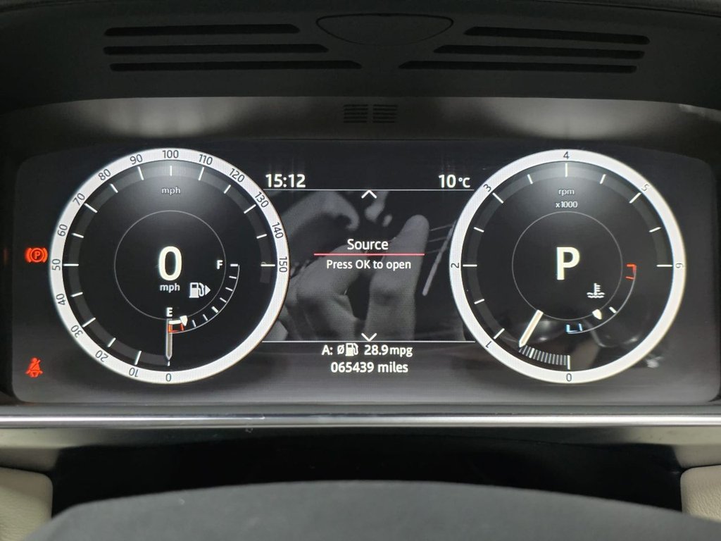 Used Land Rover Range Rover Sport 2017 for sale - 77275779: Photo 43