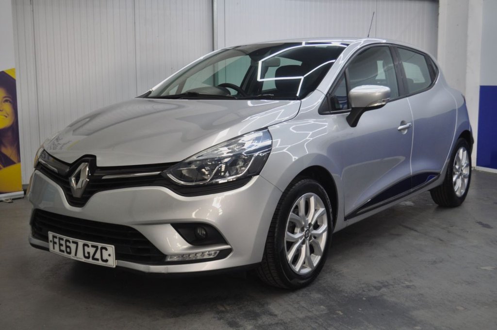 Used Renault Clio 2017 for sale - 77534378: Photo 10