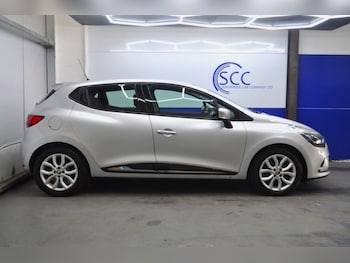 Used Renault Clio 2017 for sale - 77534378: Photo