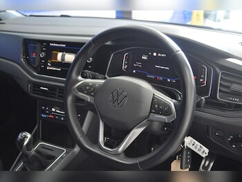 Used Volkswagen Polo 2023 for sale - 78299405: Photo