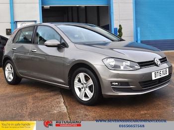 Used Volkswagen Golf 2015 for sale - 76482307: Photo
